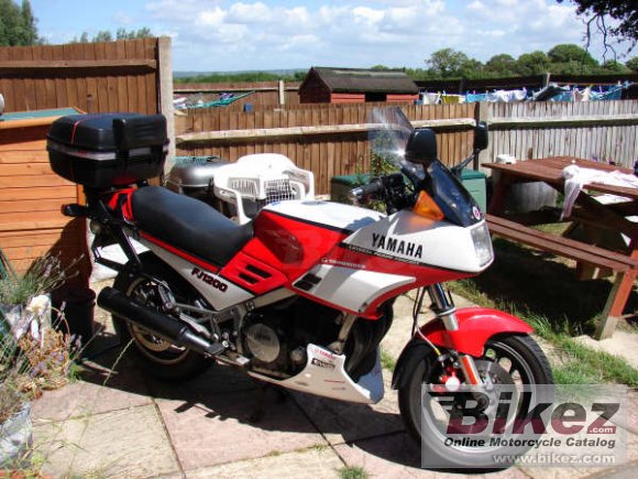 1986 Yamaha FJ 1200 photo